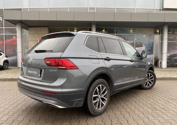 Volkswagen Tiguan cena 112500 przebieg: 93085, rok produkcji 2018 z Kalisz małe 596